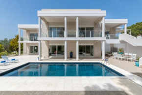 Hilltop Luxury Villa